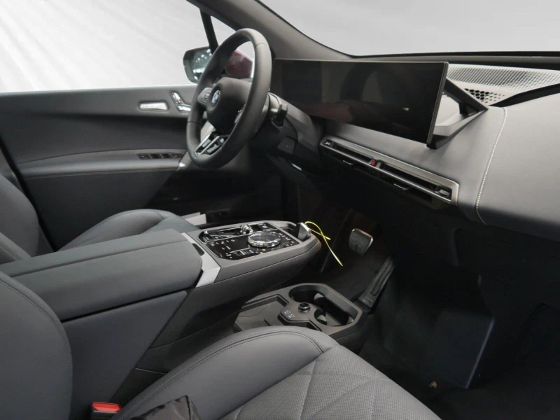 BMW iX xDrive60/FACELIFT/M-SPORT/SKY LOUNGE/H&K/360/LED/, снимка 6 - Автомобили и джипове - 52562916