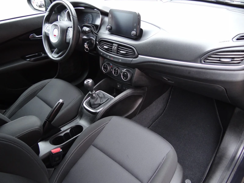 Fiat Tipo 1.6JTDm - 120k.c. / Климатроник / Led / Euro - 6 /, снимка 10 - Автомобили и джипове - 52572043