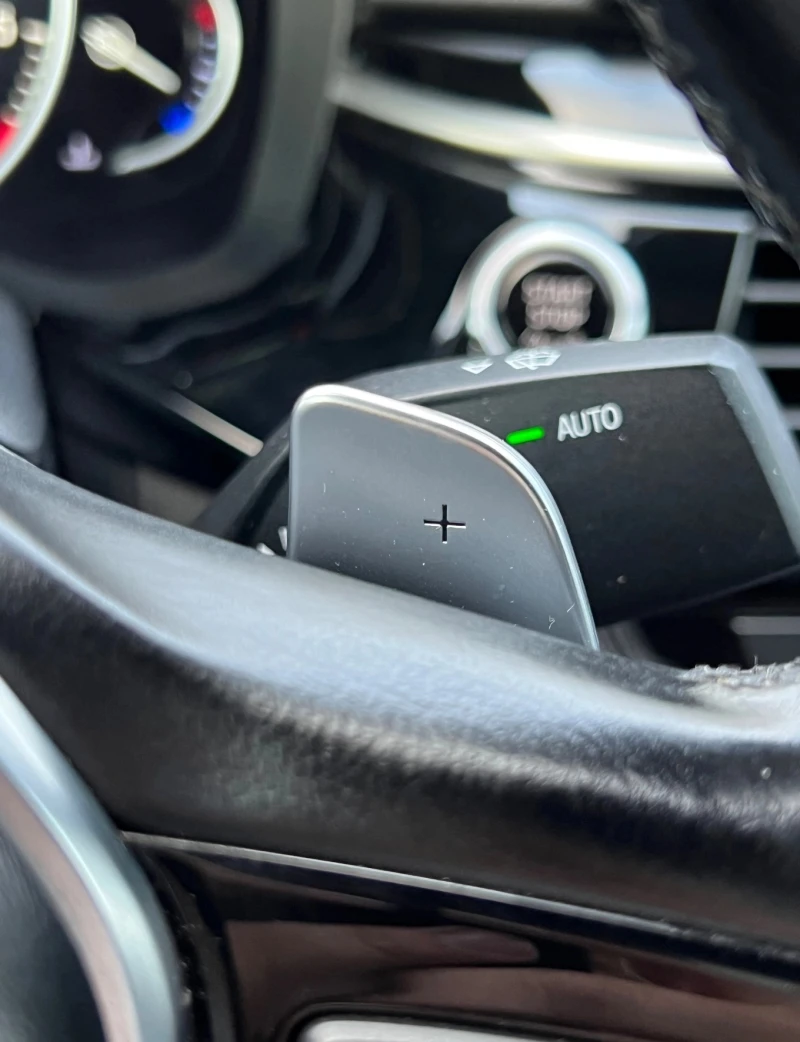 BMW 530, снимка 6 - Автомобили и джипове - 52652525