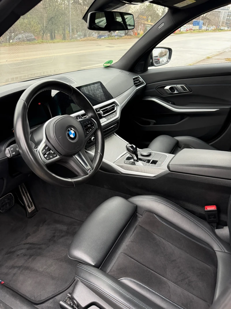 BMW 320 M Packet* Laser* Digital* Hi-Fi* Head Up* , снимка 7 - Автомобили и джипове - 52662863