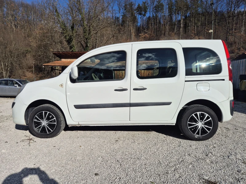 Renault Kangoo 1.5 дизел ТОП, снимка 7 - Автомобили и джипове - 52946668
