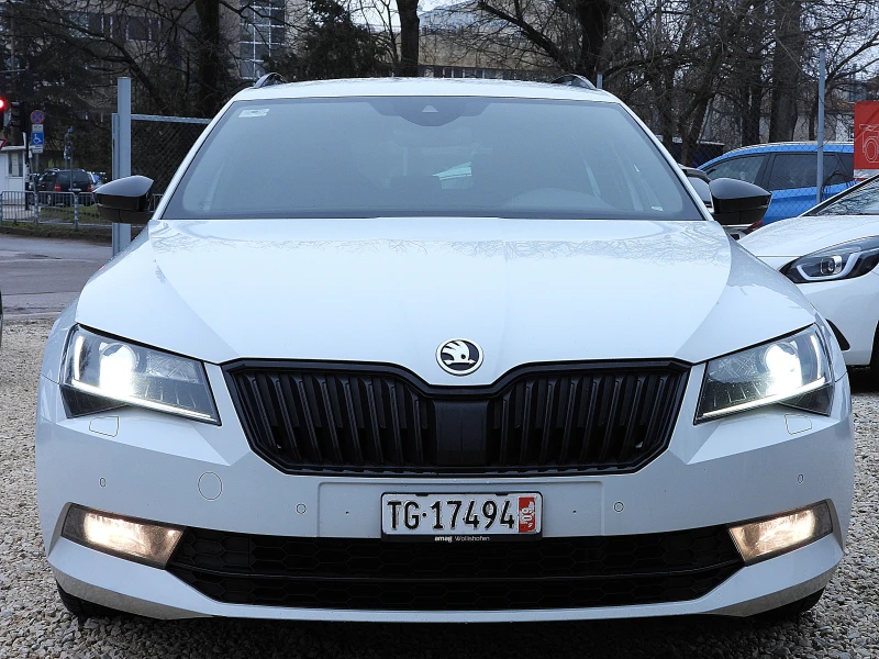 Skoda Superb 2.0/190/SPORTLINE/ACC/Carplay/Нави/Mode/TOП, снимка 2 - Автомобили и джипове - 53263489