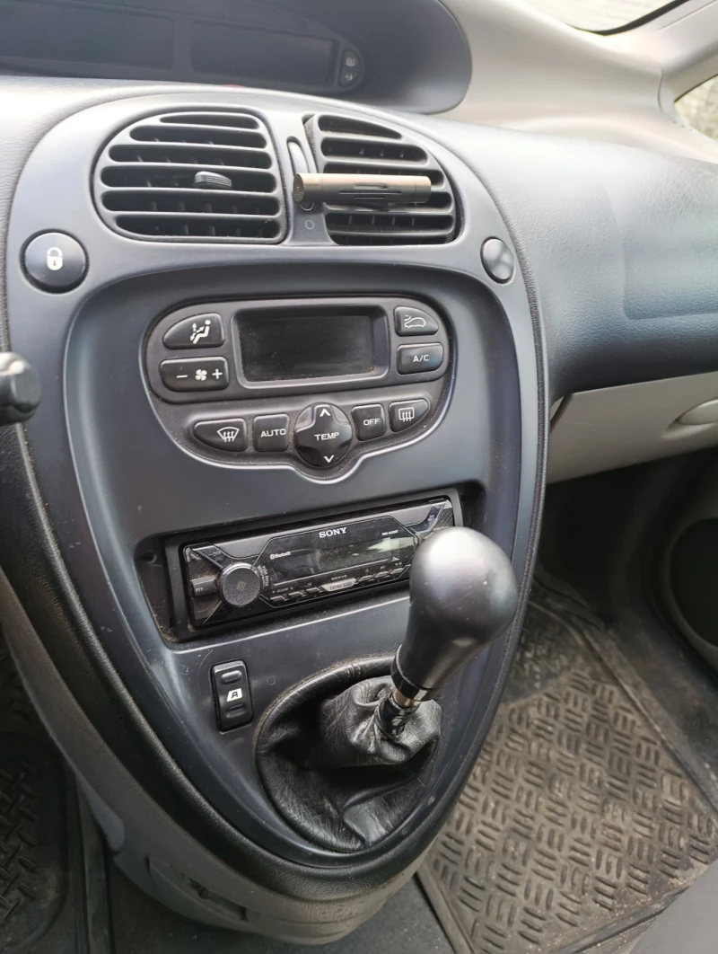 Citroen Xsara picasso, снимка 6 - Автомобили и джипове - 53469067