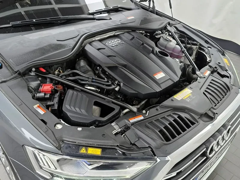 Audi A8 3.0 TDI Quattro, снимка 6 - Автомобили и джипове - 55097956