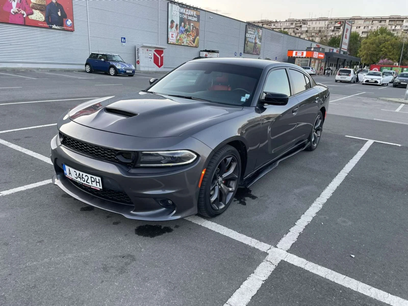 Dodge Charger 5.7 HEMI  R/T  ---БАРТЕР--- , снимка 1