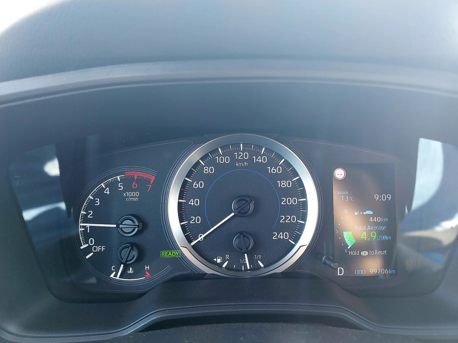 Toyota Corolla COROLLA Hybrid Comfort - изображение 7
