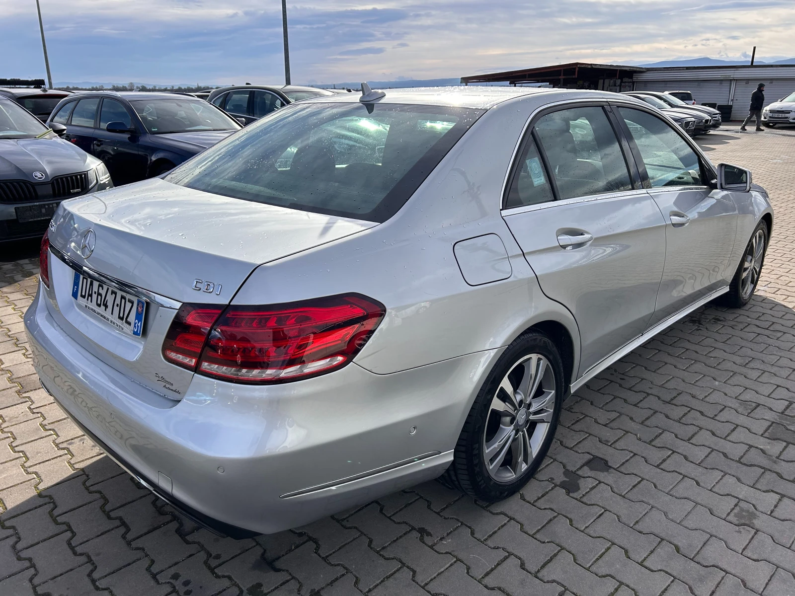 Mercedes-Benz E 250 CDI AVTOMAT/NAVI/KOJA/KAMERA - изображение 6