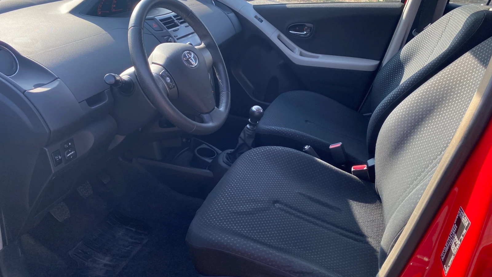 Toyota Yaris 1.3 VVT-i | Mobile.bg   11