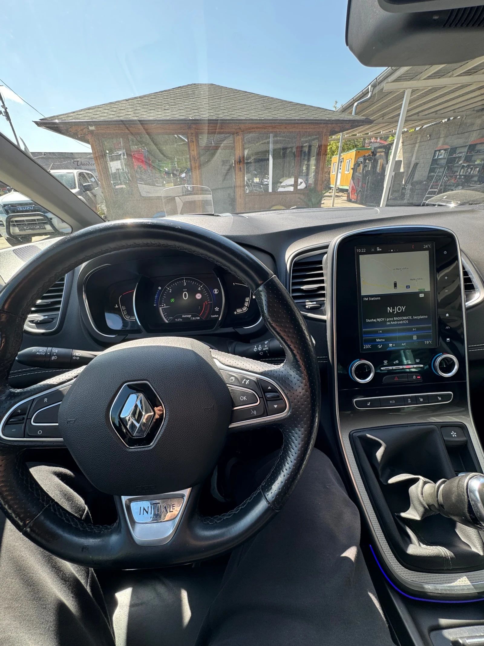 Renault Grand scenic 1.5 dCi Initiale Paris Hybrid Assist - изображение 3