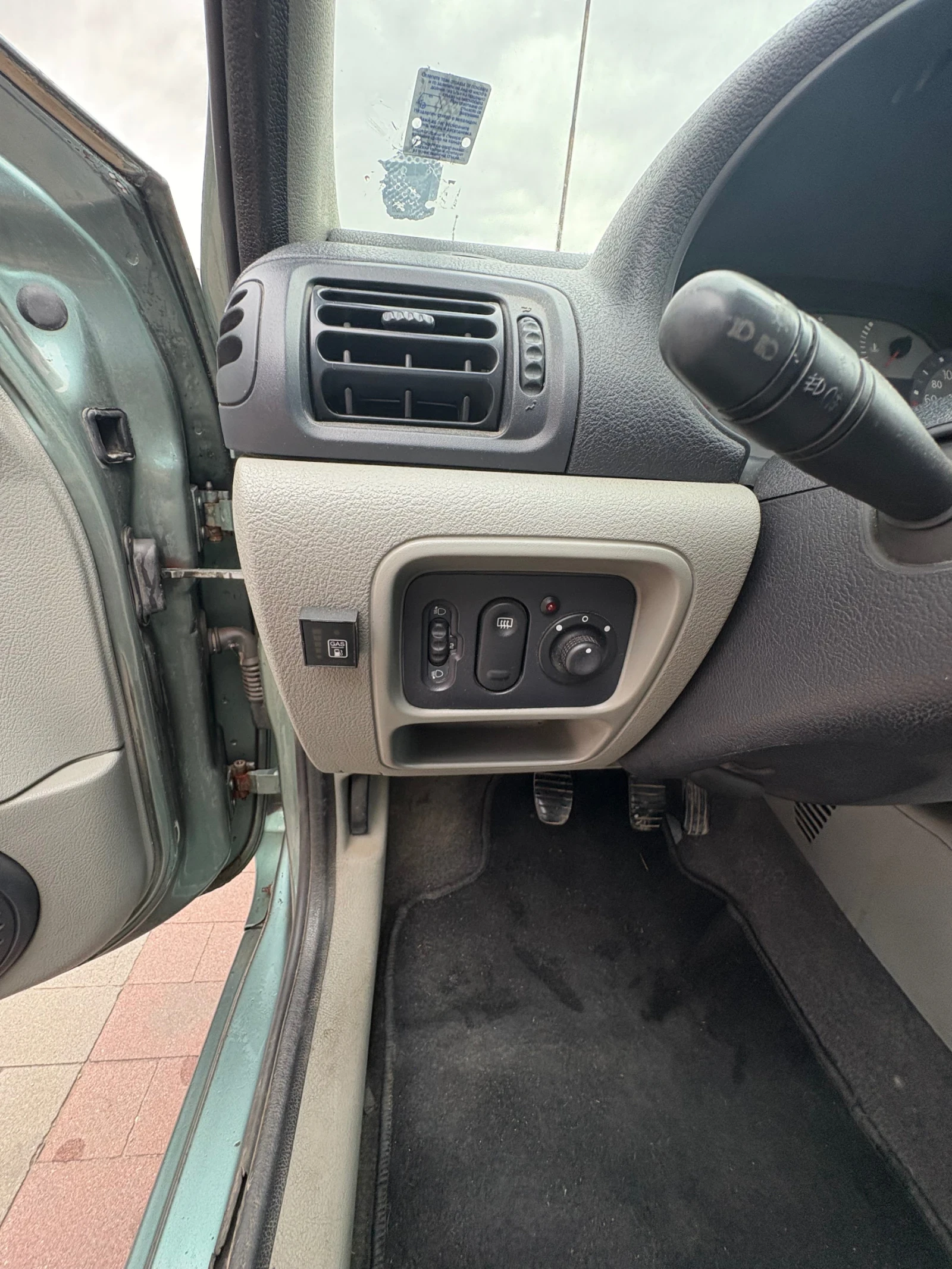 Renault Clio  - изображение 8