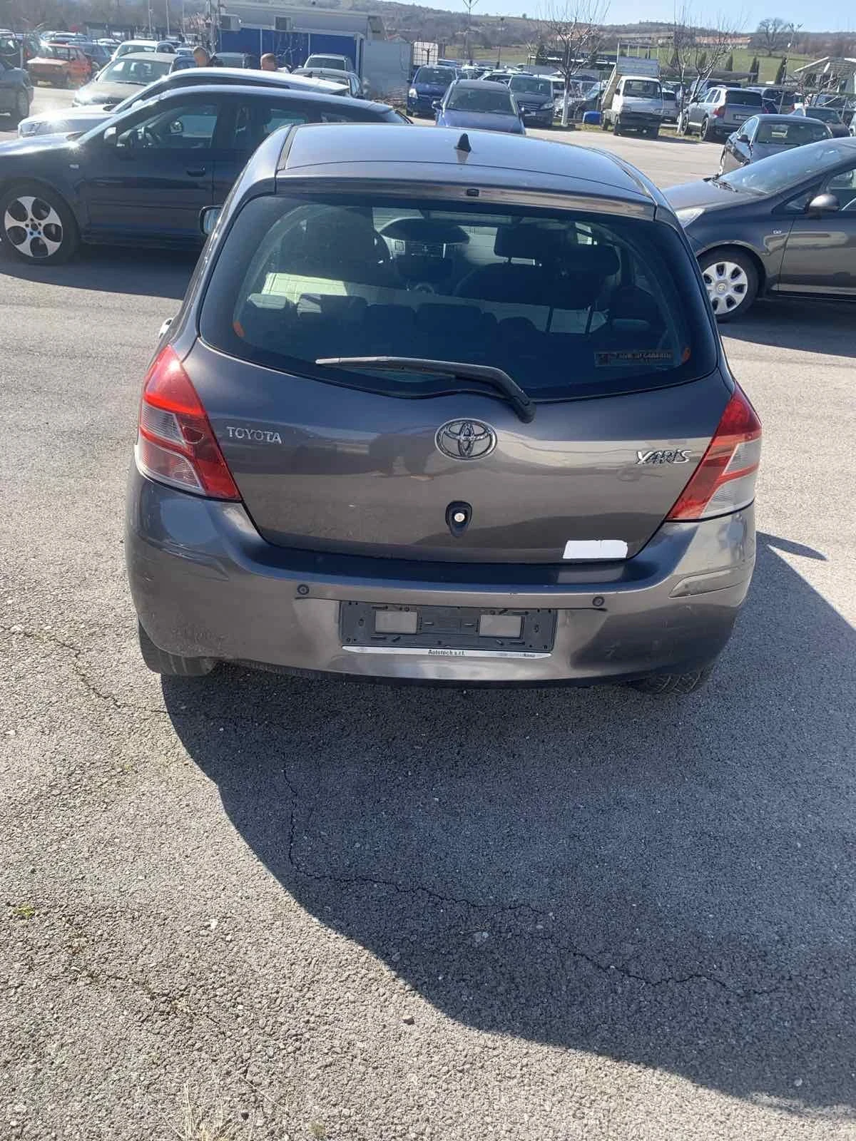 Toyota Yaris Регистрирана/Всичко платено  | Mobile.bg — изображение 3
