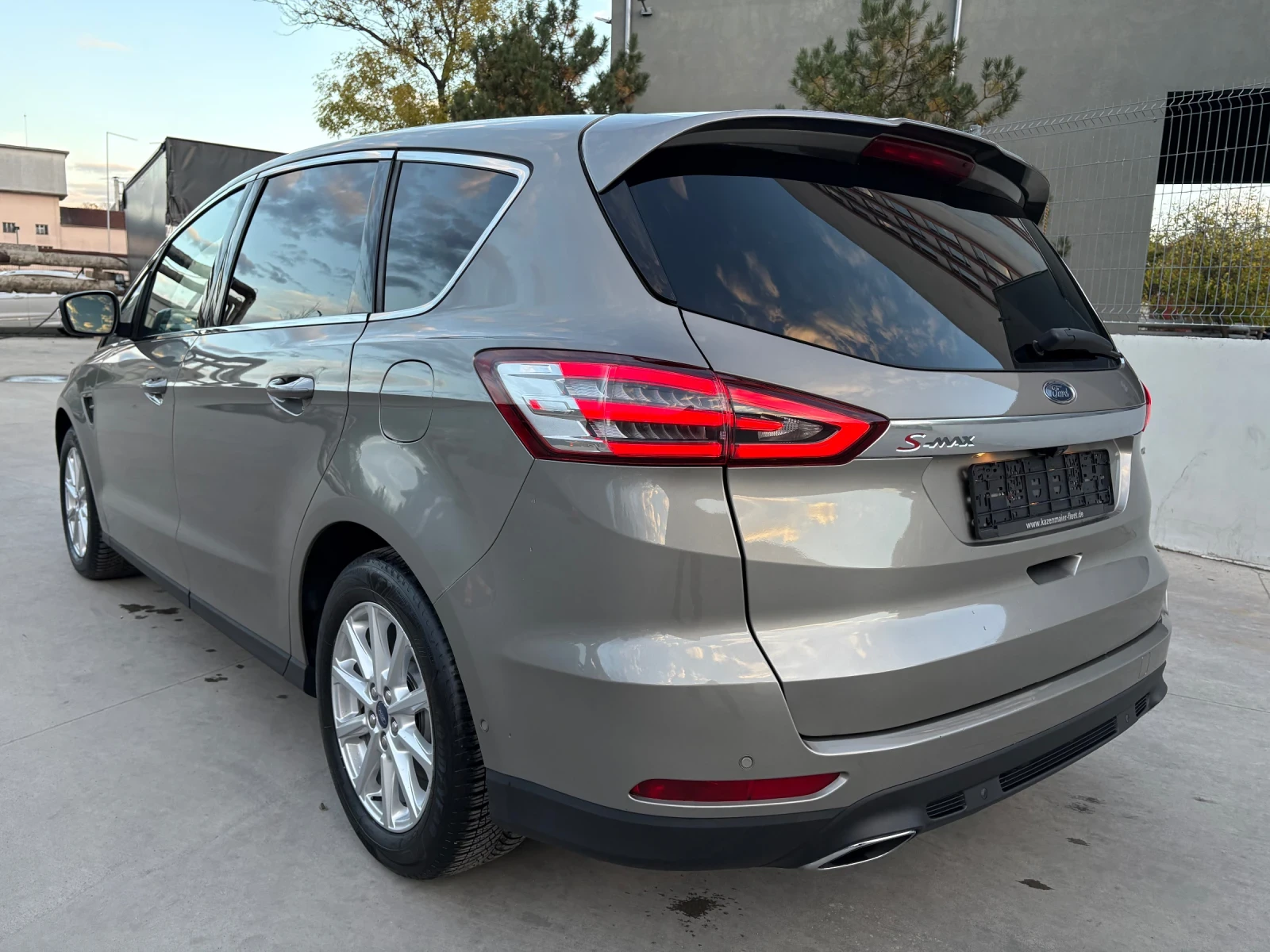 Ford S-Max Titanium 4x4 180kc Euro 6 Automatic 7  Full | Mobile.bg   5