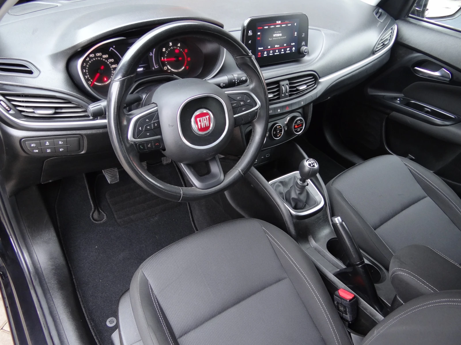 Fiat Tipo 1.6JTDm - 120k.c. / Климатроник / Led / Euro - 6 / - изображение 8