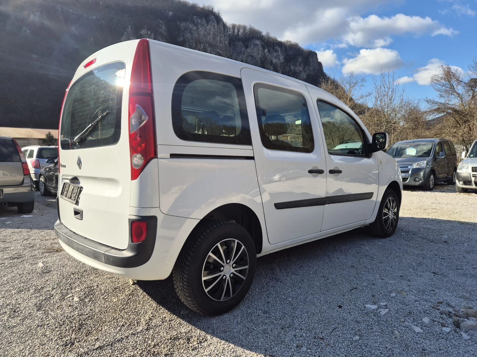 Renault Kangoo 1.5 ����� ��� | Mobile.bg � ����������� 4