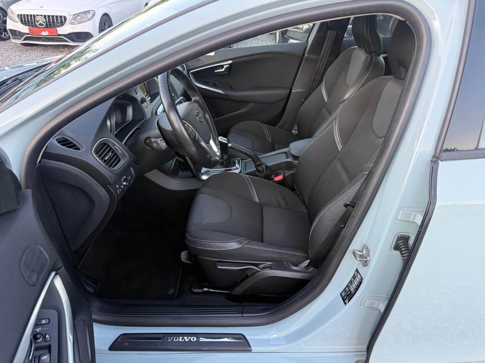 Volvo V40 Facelift 2016�. 2.0D(120hp)Full Led/Navi/Bluetooth | Mobile.bg � ����������� 11