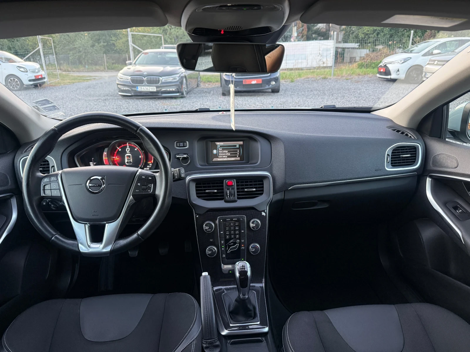 Volvo V40 Facelift 2016�. 2.0D(120hp)Full Led/Navi/Bluetooth | Mobile.bg � ����������� 10