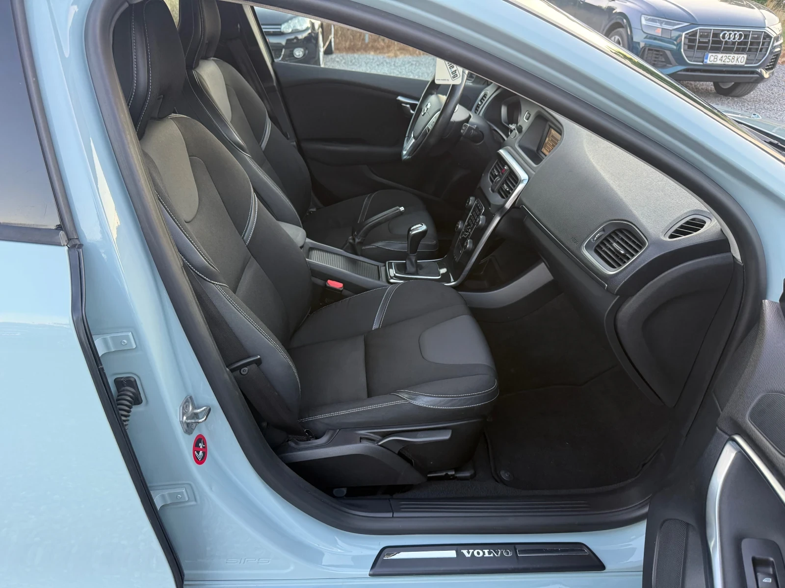 Volvo V40 Facelift 2016�. 2.0D(120hp)Full Led/Navi/Bluetooth | Mobile.bg � ����������� 12
