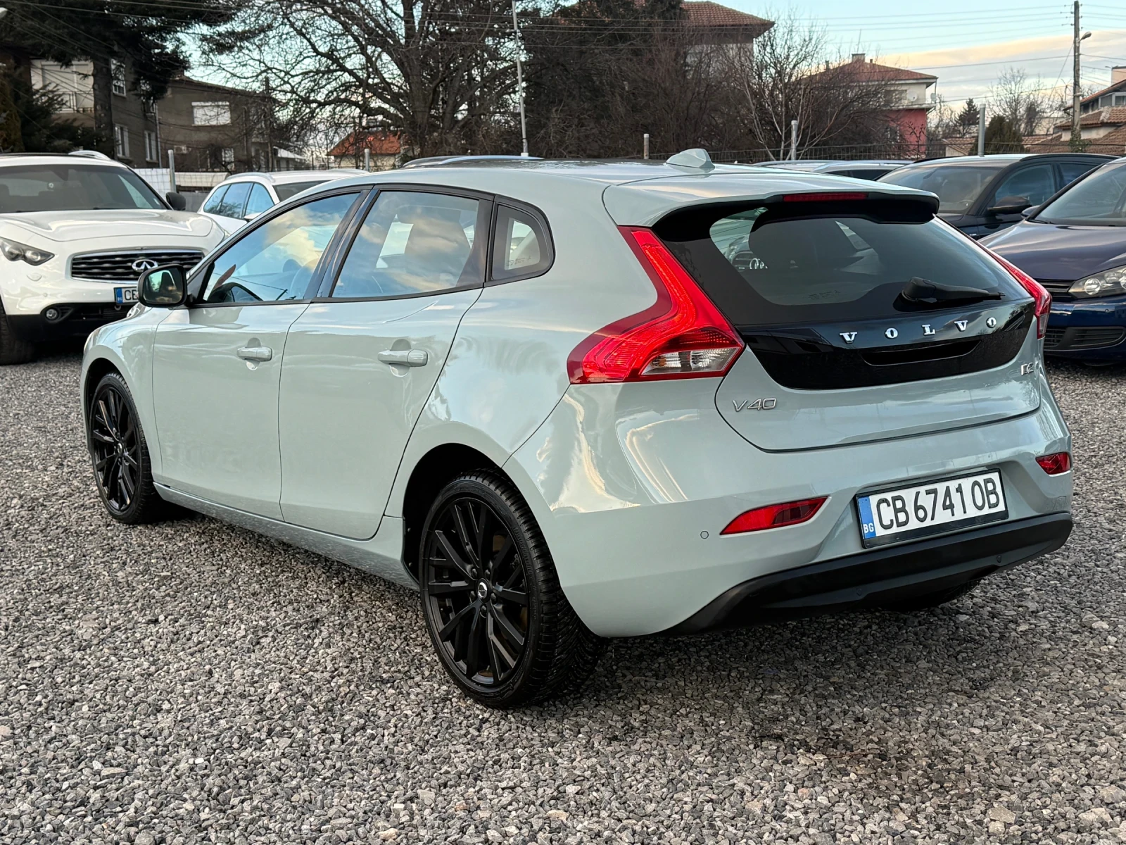 Volvo V40 Facelift 2016г. 2.0D(120hp)Full Led/Navi/Bluetooth - изображение 7