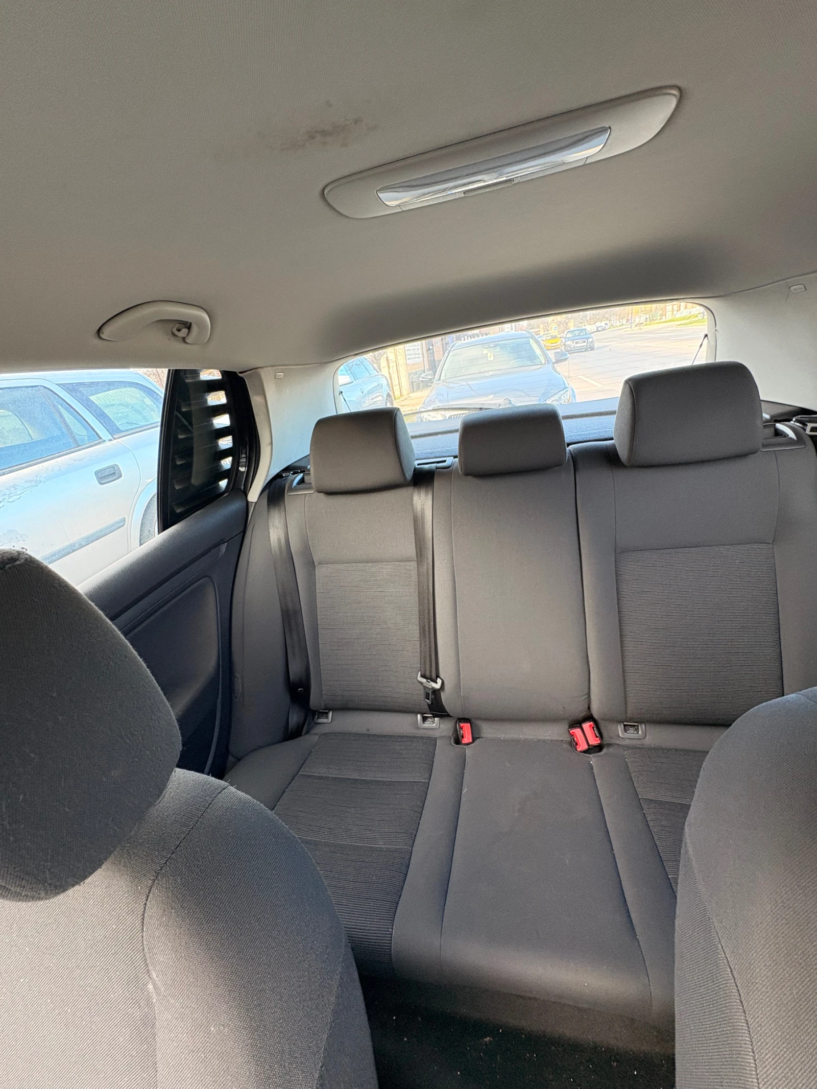 VW Golf, снимка 7 - Автомобили и джипове - 53769846