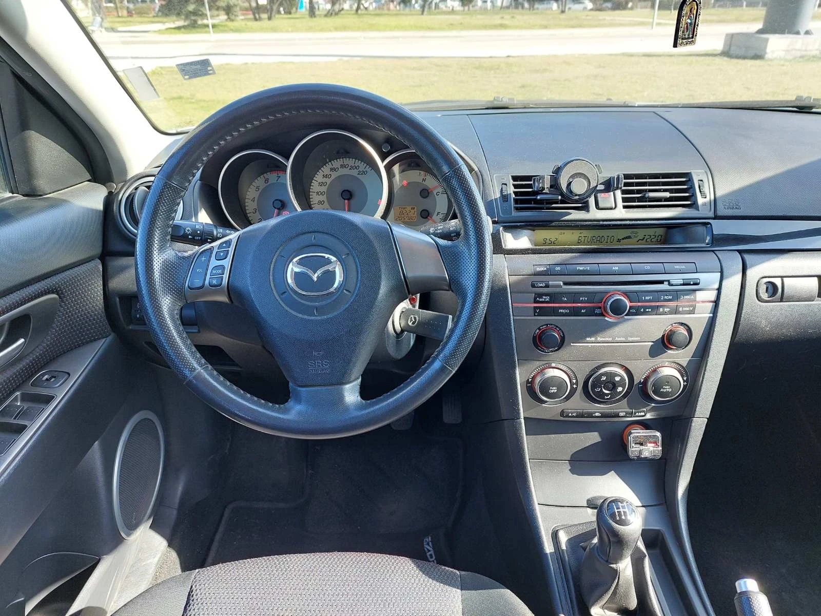 Mazda 3, снимка 7 - Автомобили и джипове - 53926572