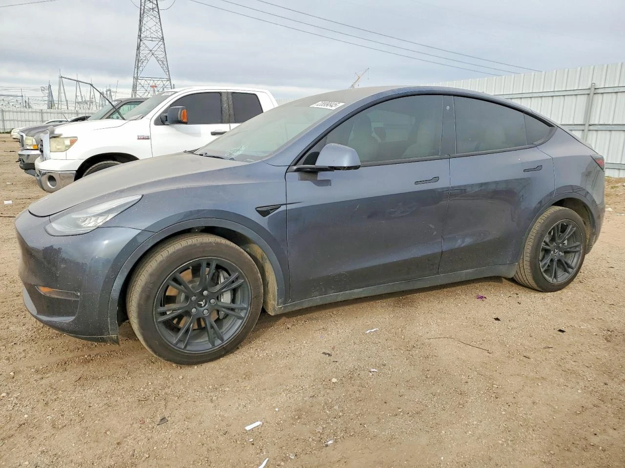 Tesla Model Y Long Range AWD