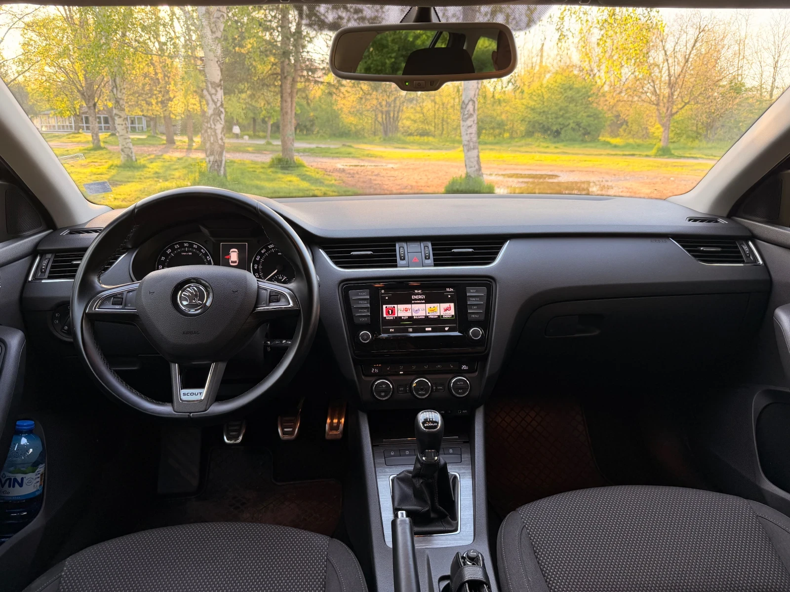 Skoda Octavia SCOUT  | Mobile.bg � ����������� 13