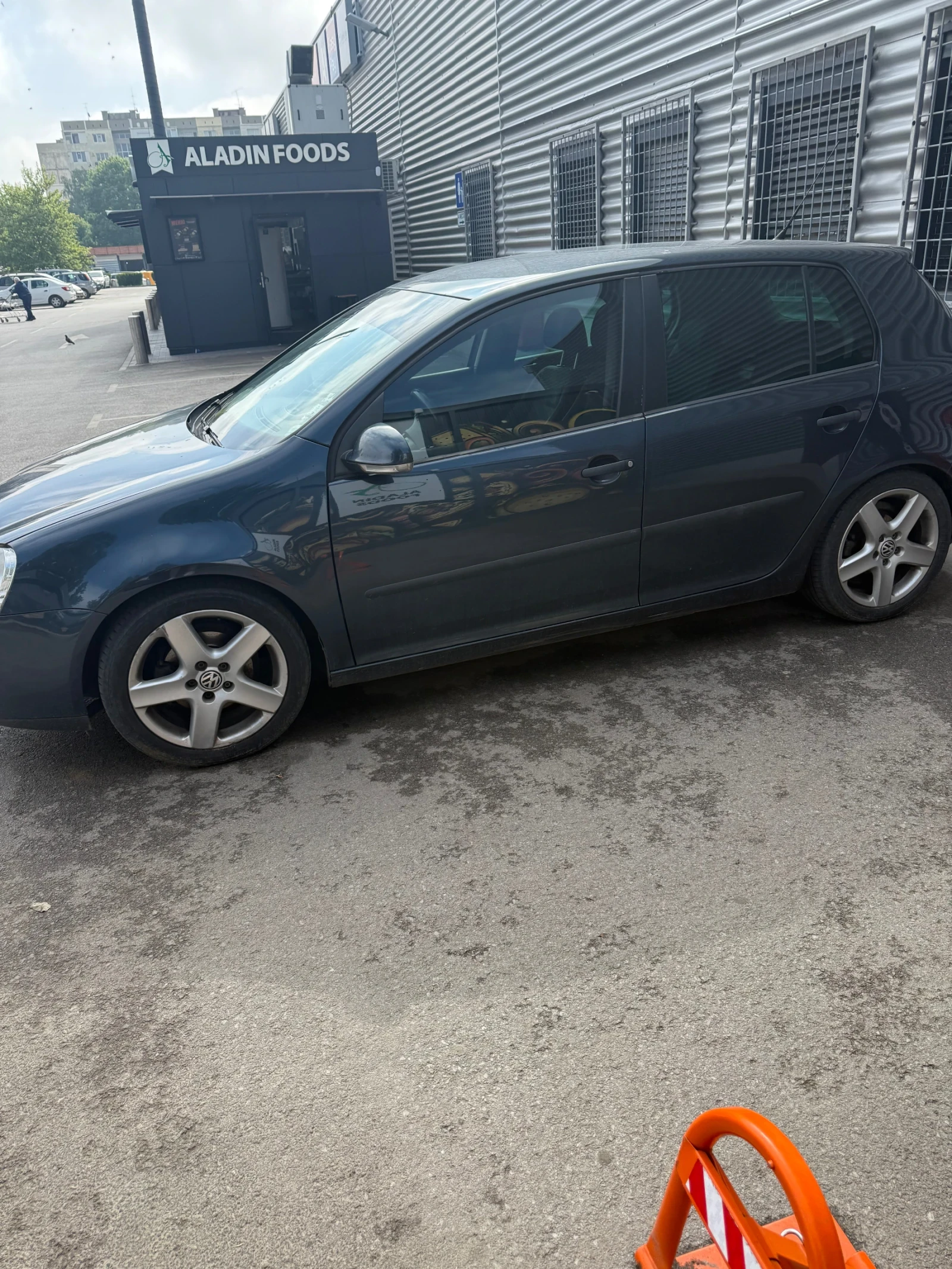 VW Golf Газ, снимка 5 - Автомобили и джипове - 54758809