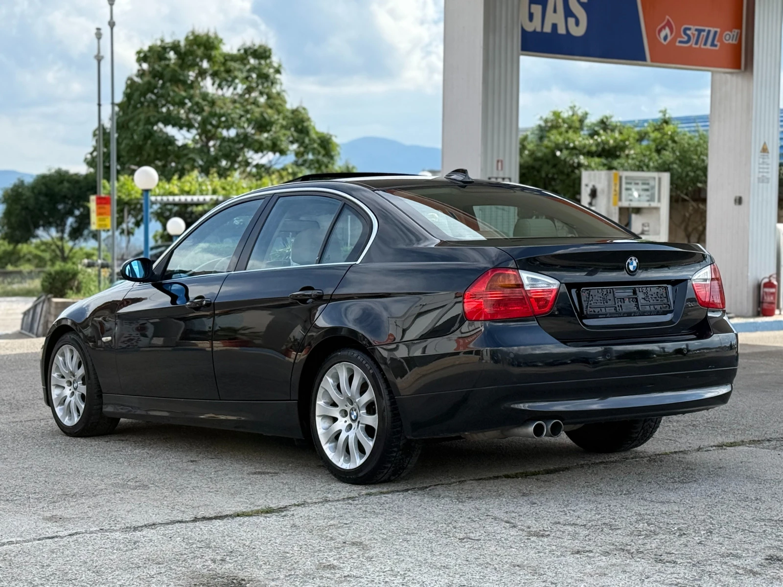 BMW 330 Recaro/Hi-Fi/Подгрев, снимка 6 - Автомобили и джипове - 54781639