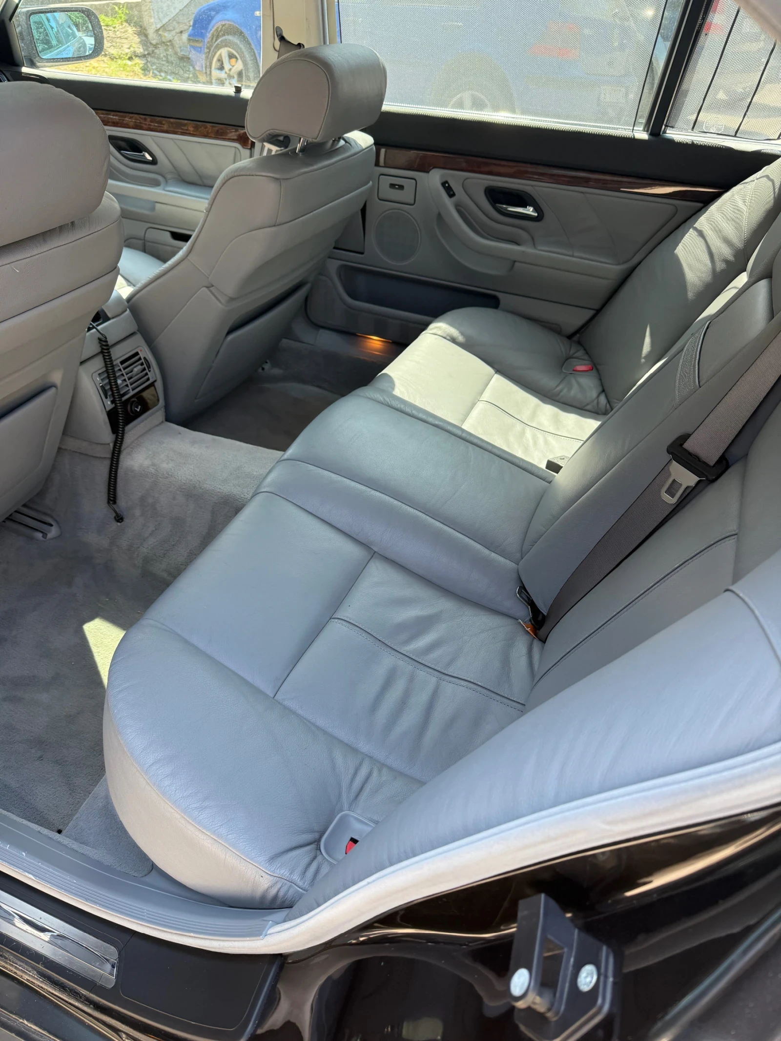 BMW 740, снимка 10 - Автомобили и джипове - 55172316