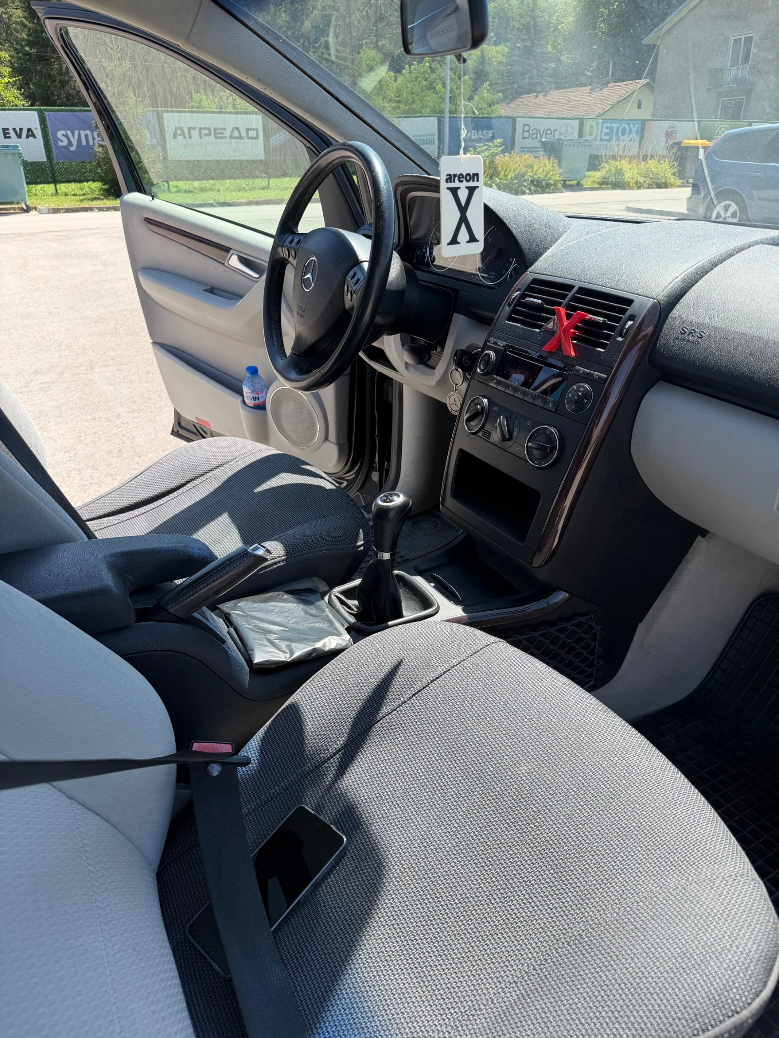 Mercedes-Benz A 170, снимка 9 - Автомобили и джипове - 55477358