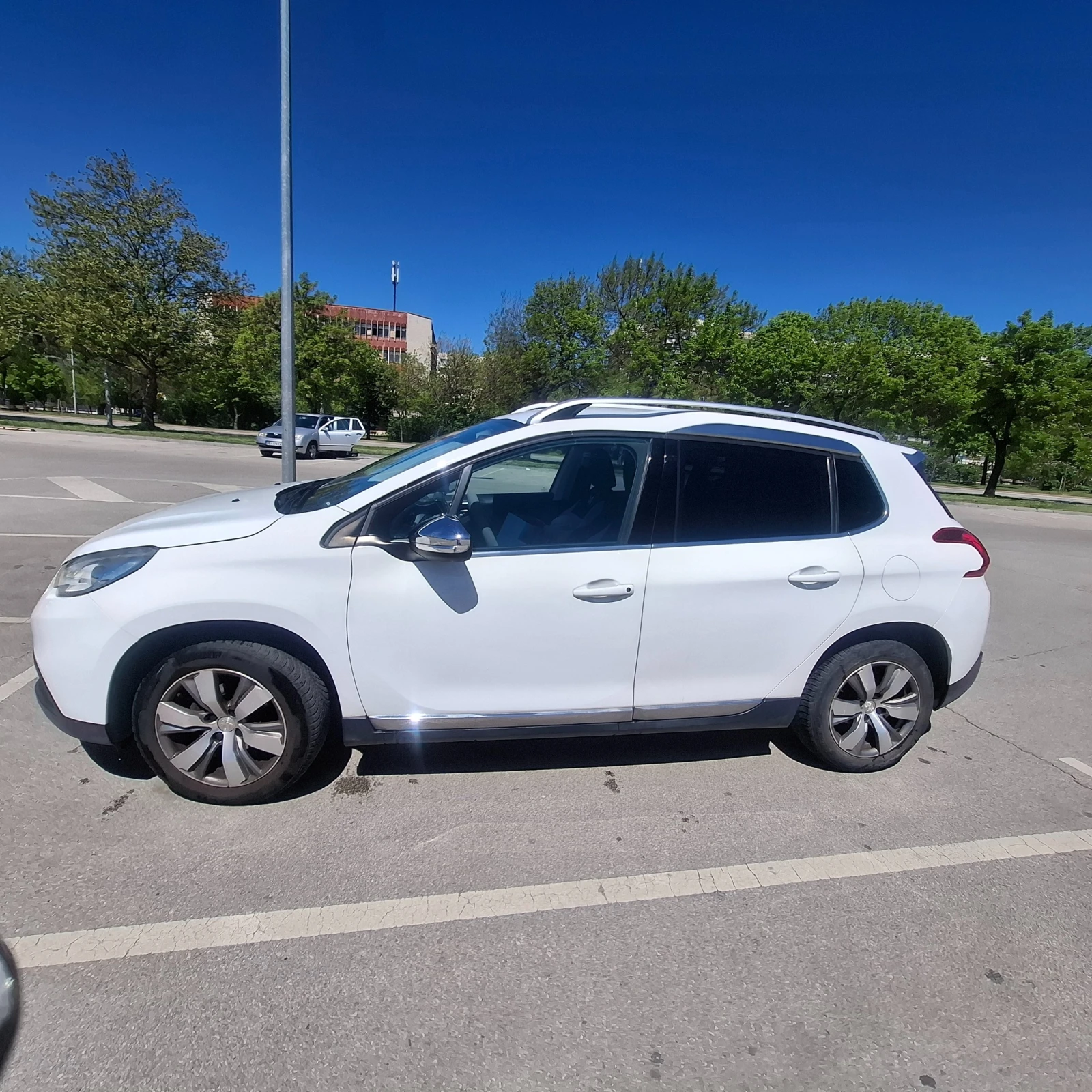 Peugeot 2008 ALLURE