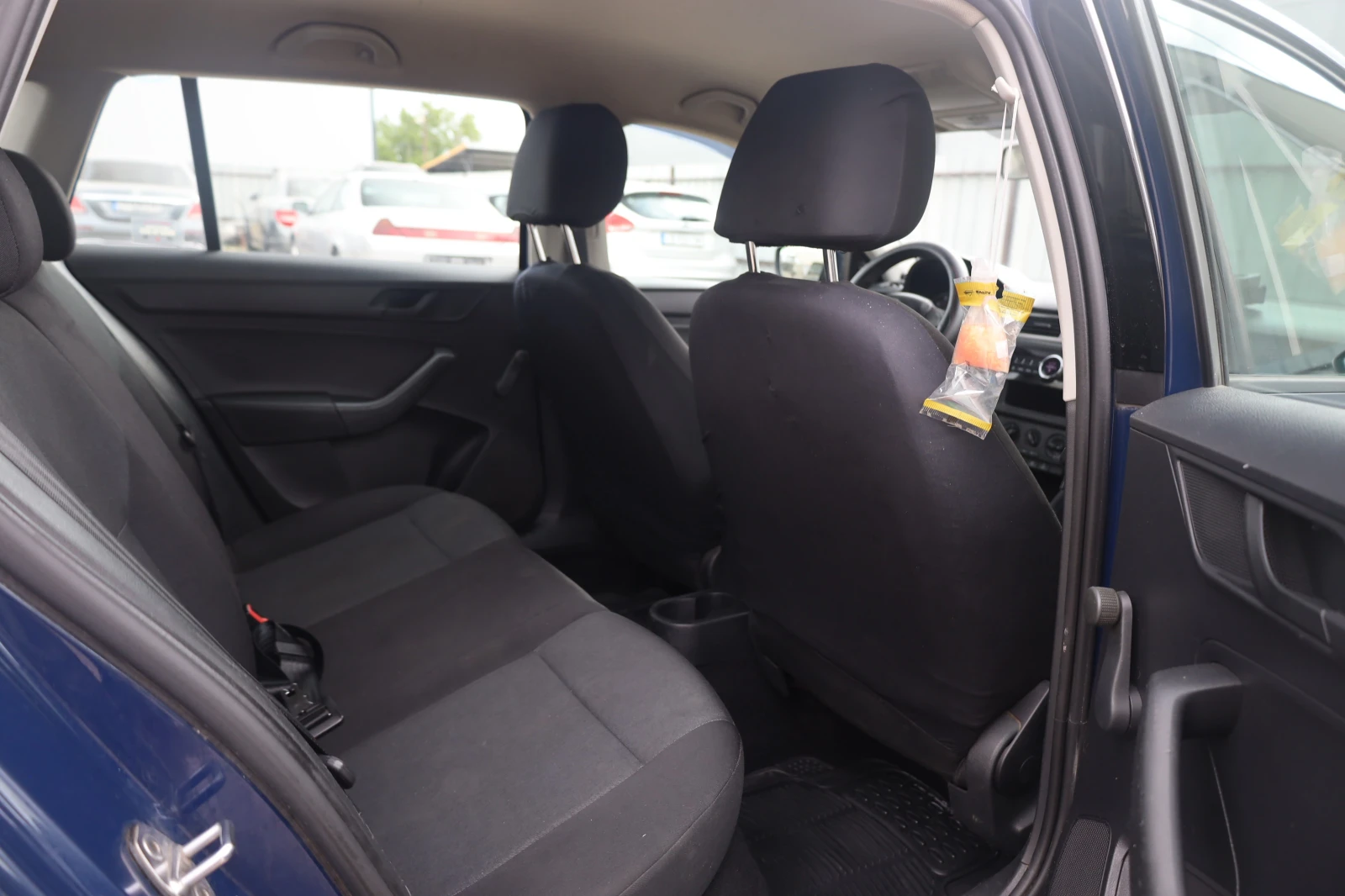 Skoda Rapid Sportback 1.2i LPG BRC Klima StartStop USB #iCarbg, снимка 9 - Автомобили и джипове - 55842520