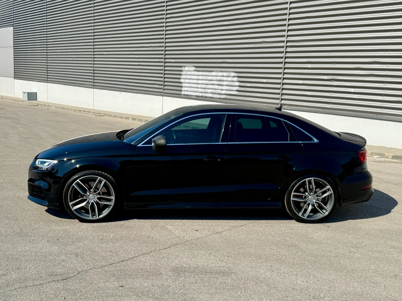Audi S3 8V 2.0TFSI, снимка 4 - Автомобили и джипове - 56154385