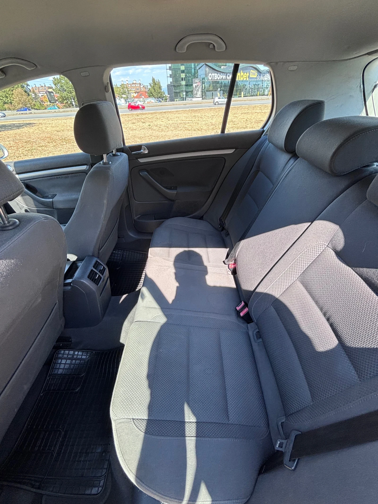 VW Golf, снимка 5 - Автомобили и джипове - 56214866