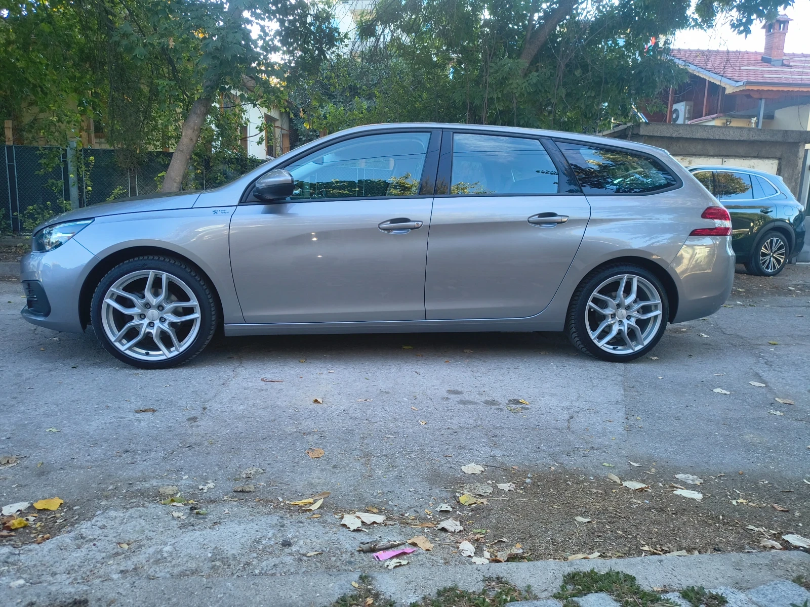 Peugeot 308, снимка 3 - Автомобили и джипове - 56437772