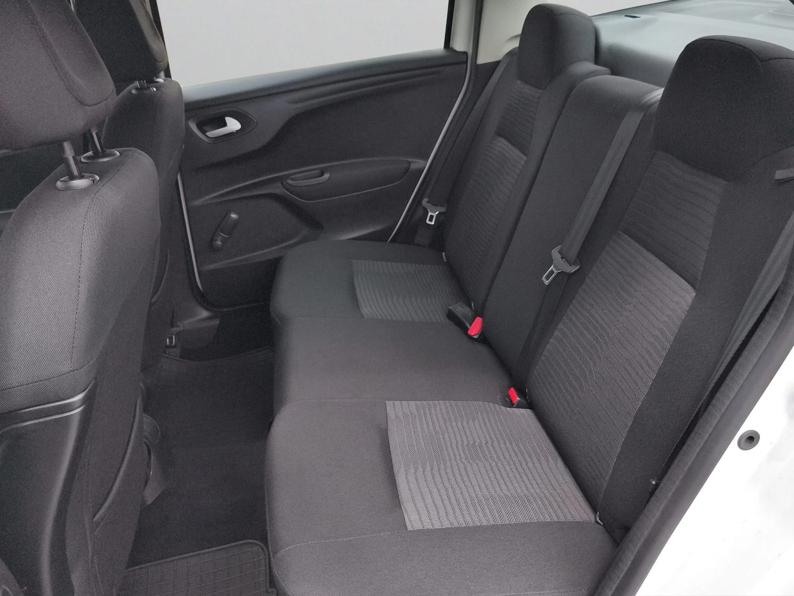 Peugeot 301 NEW ACTIVE 1, 2 VTi 82 BVM5 EURO 6.2//1905201 | Mobile.bg � ����������� 12