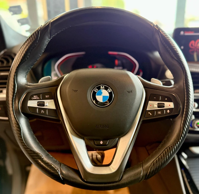 BMW X4 M Pack* ЛИЗИНГ* CarPlay* Keyless* Panorama* LED, снимка 10 - Автомобили и джипове - 51043145