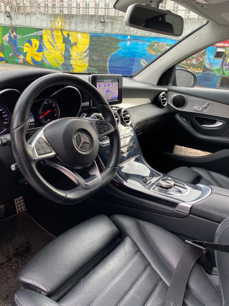 Mercedes-Benz GLC 350 Plug-in Hybrid, снимка 6 - Автомобили и джипове - 52401362