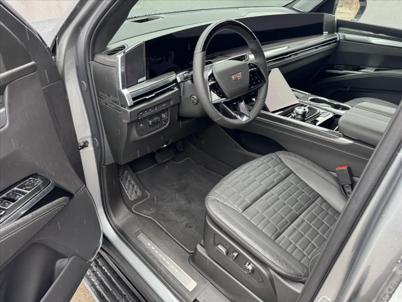 Cadillac Escalade V 6.2 Supercharged V8, снимка 10 - Автомобили и джипове - 53254285