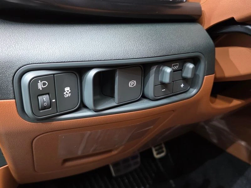 Kia Tasman 2.5T Gasoline 4WD| 260�.�. | Mobile.bg � ����������� 15