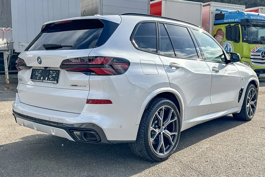 BMW X5 xDrive50e M-sport Pro - изображение 8