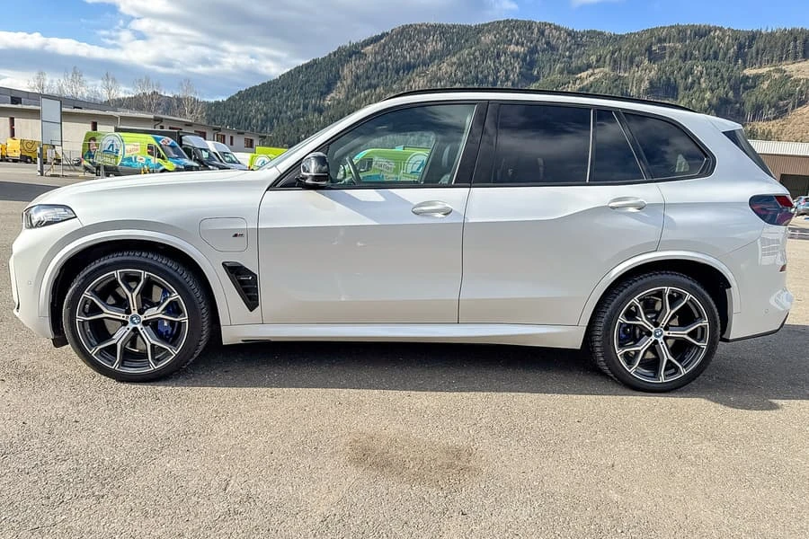 BMW X5 xDrive50e M-sport Pro - изображение 3