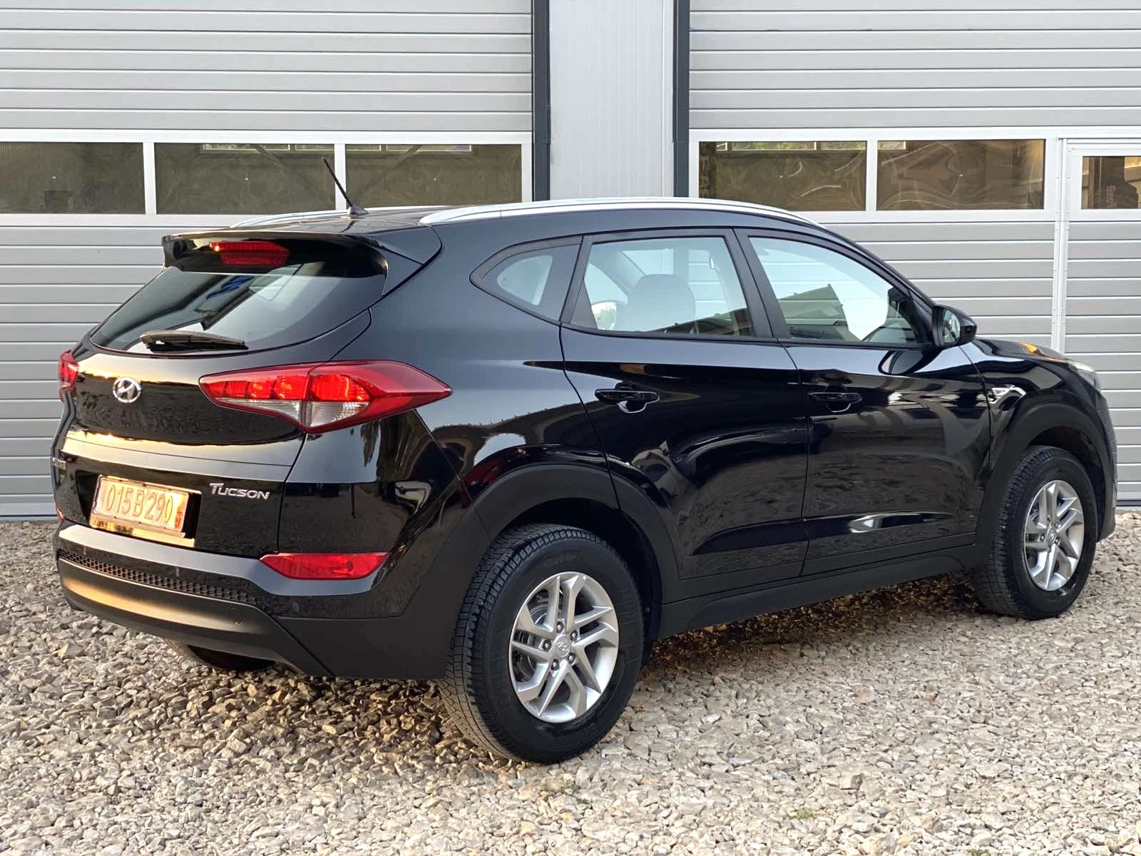 Hyundai Tucson 1.7crdi 118.х.км. НАВИГАЦИЯ ТОП СЪСТОЯНИЕ - изображение 4