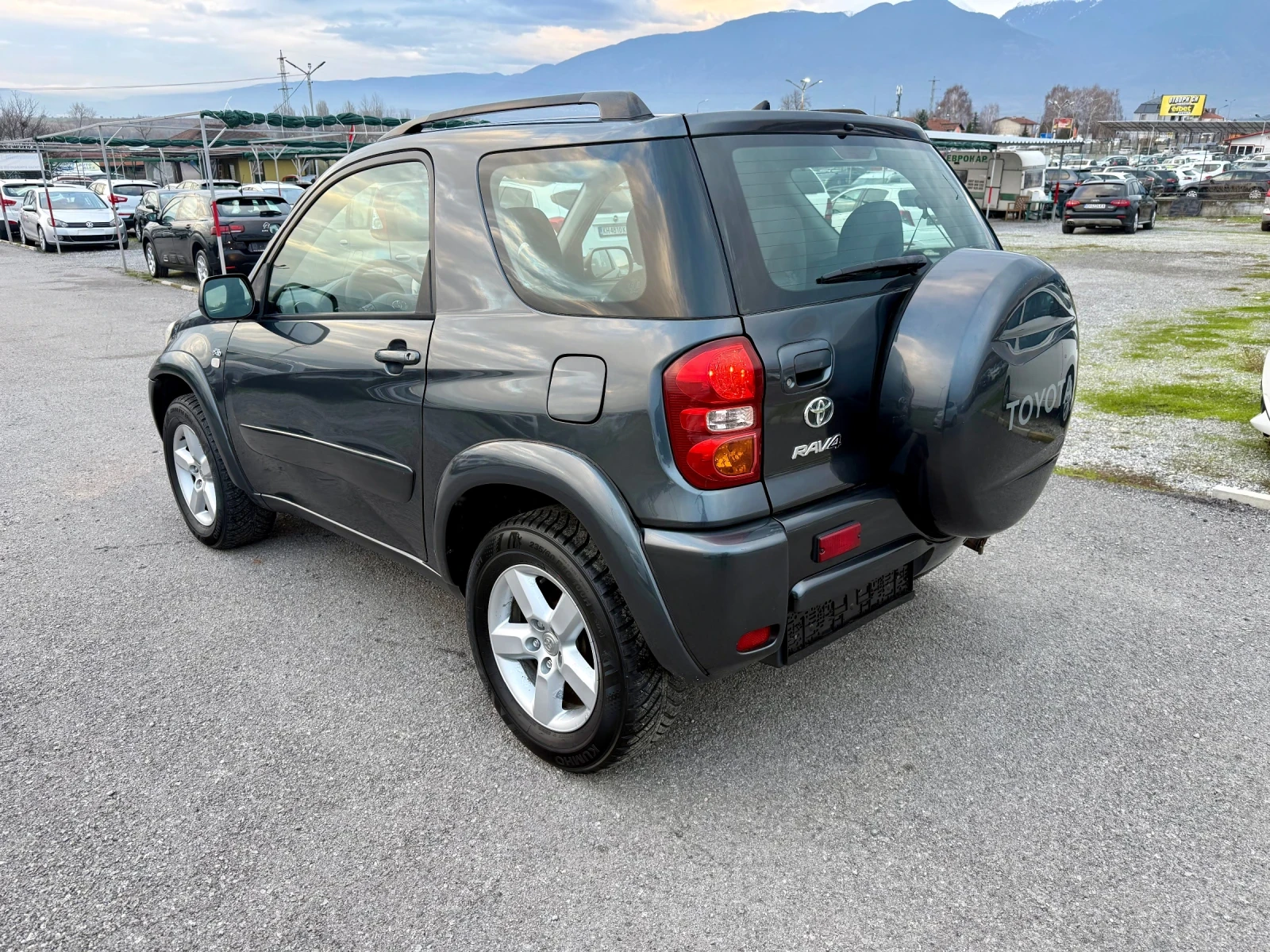 Toyota Rav4 2.0 D4D  - изображение 4