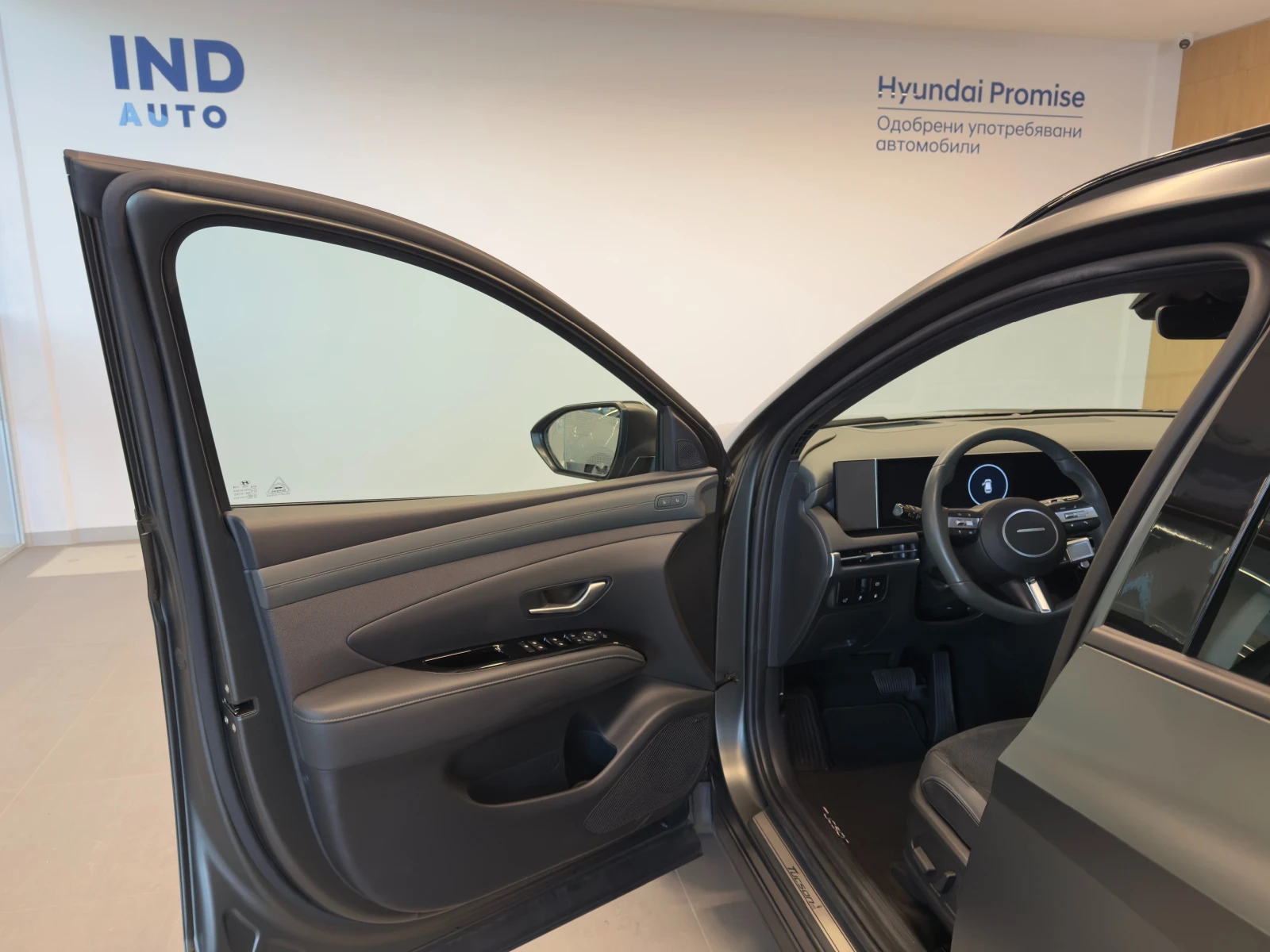 Hyundai Tucson LUXURY 20th ANNIVERSARY Plug-in Hybrid AWD - изображение 10