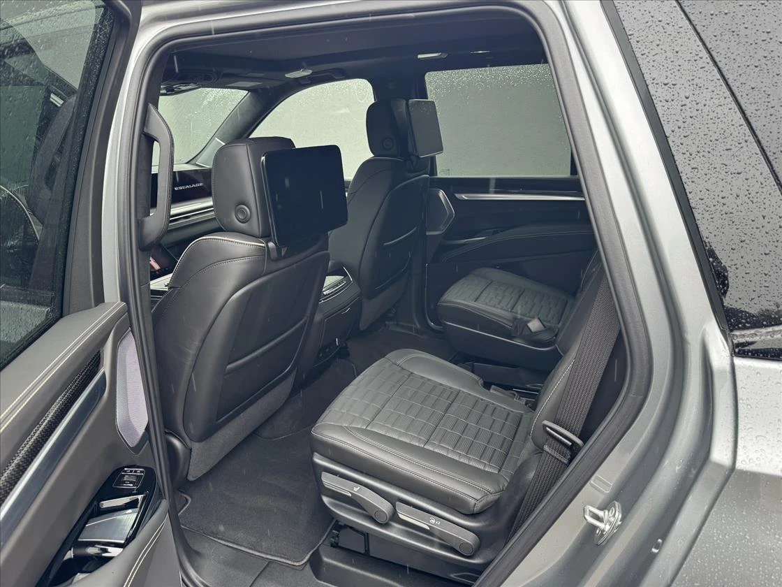 Cadillac Escalade V 6.2 Supercharged V8 | Mobile.bg � ����������� 17