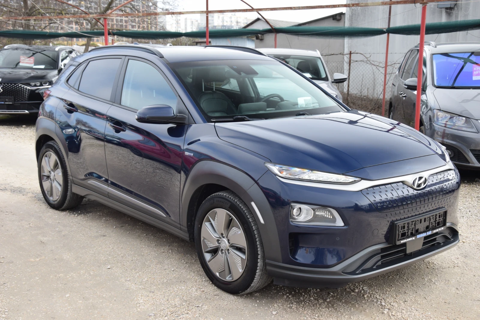 Hyundai Kona 64 kw Premium+ full full SOH 100%