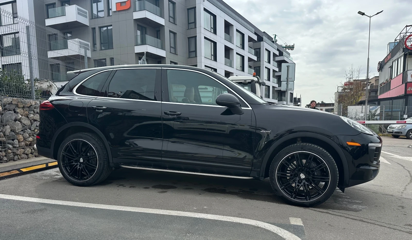 Porsche Cayenne 3.0 Diesel, снимка 8 - Автомобили и джипове - 54364964