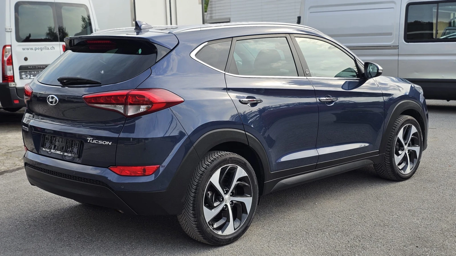 Hyundai Tucson 1.7CRDi 7S IT-Sound Edition-ИСТОРИЯ-ТОП СЪС-ЛИЗИНГ, снимка 6 - Автомобили и джипове - 54780830