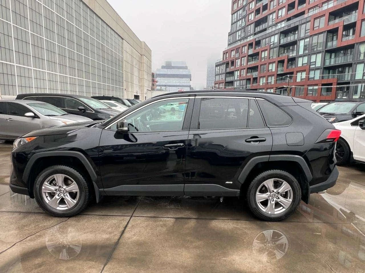 Toyota Rav4 * Clean Carfax * CARFAX * ЦЕНА ДО БГ, снимка 6 - Автомобили и джипове - 54930686